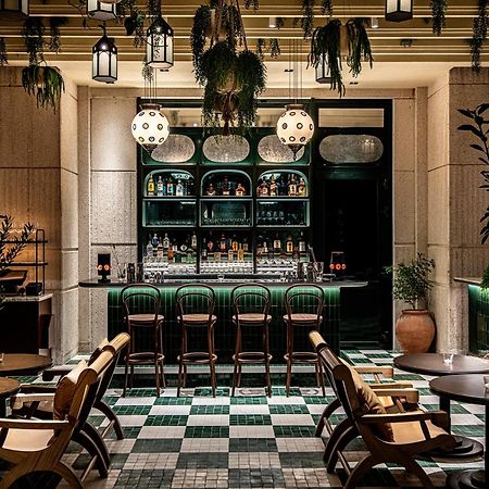 Four Seasons Hotel Dauhá Exteriér fotografie The Bar at The Standard London