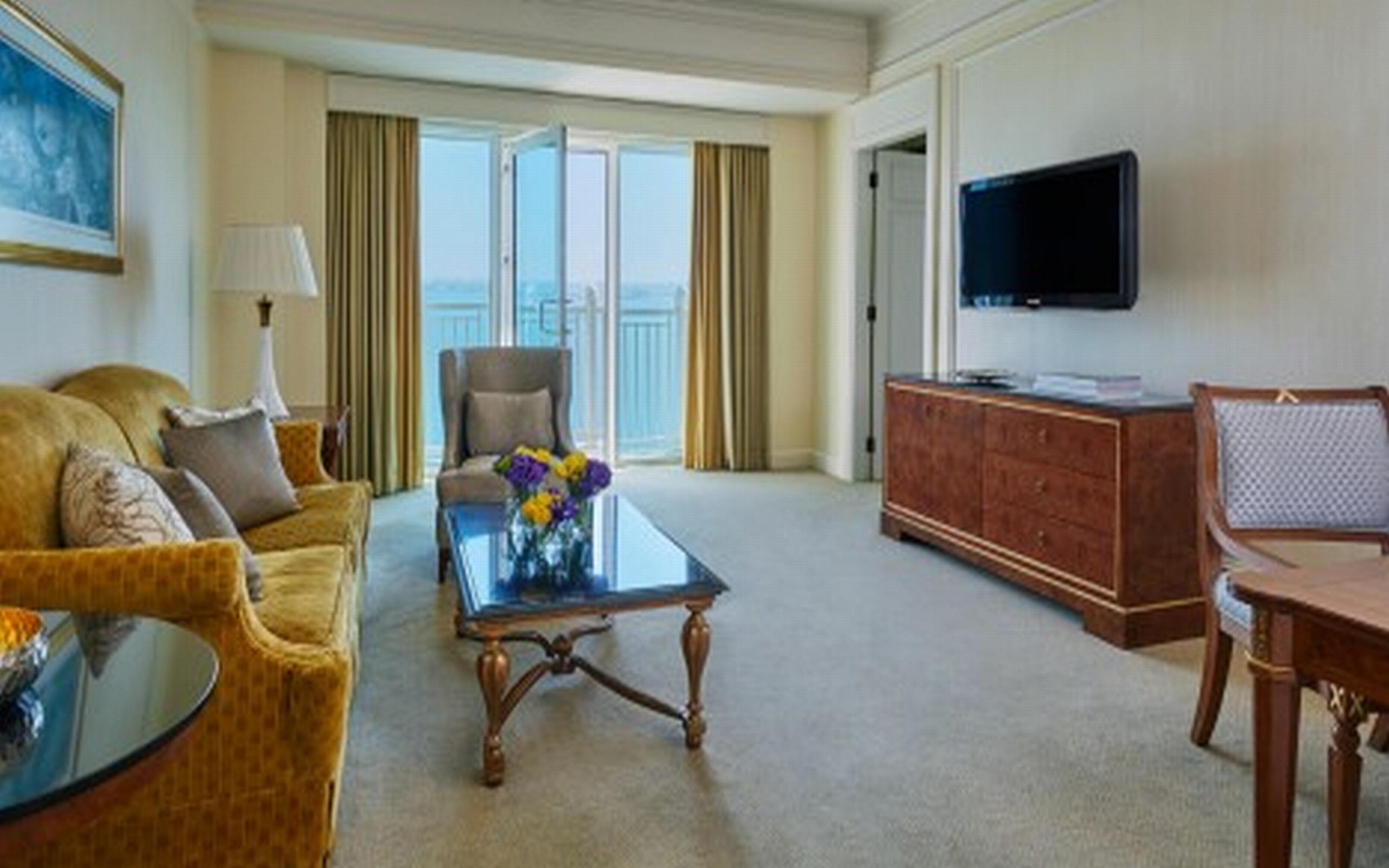 Four Seasons Hotel Dauhá Exteriér fotografie A living room at the Four Seasons Hotel