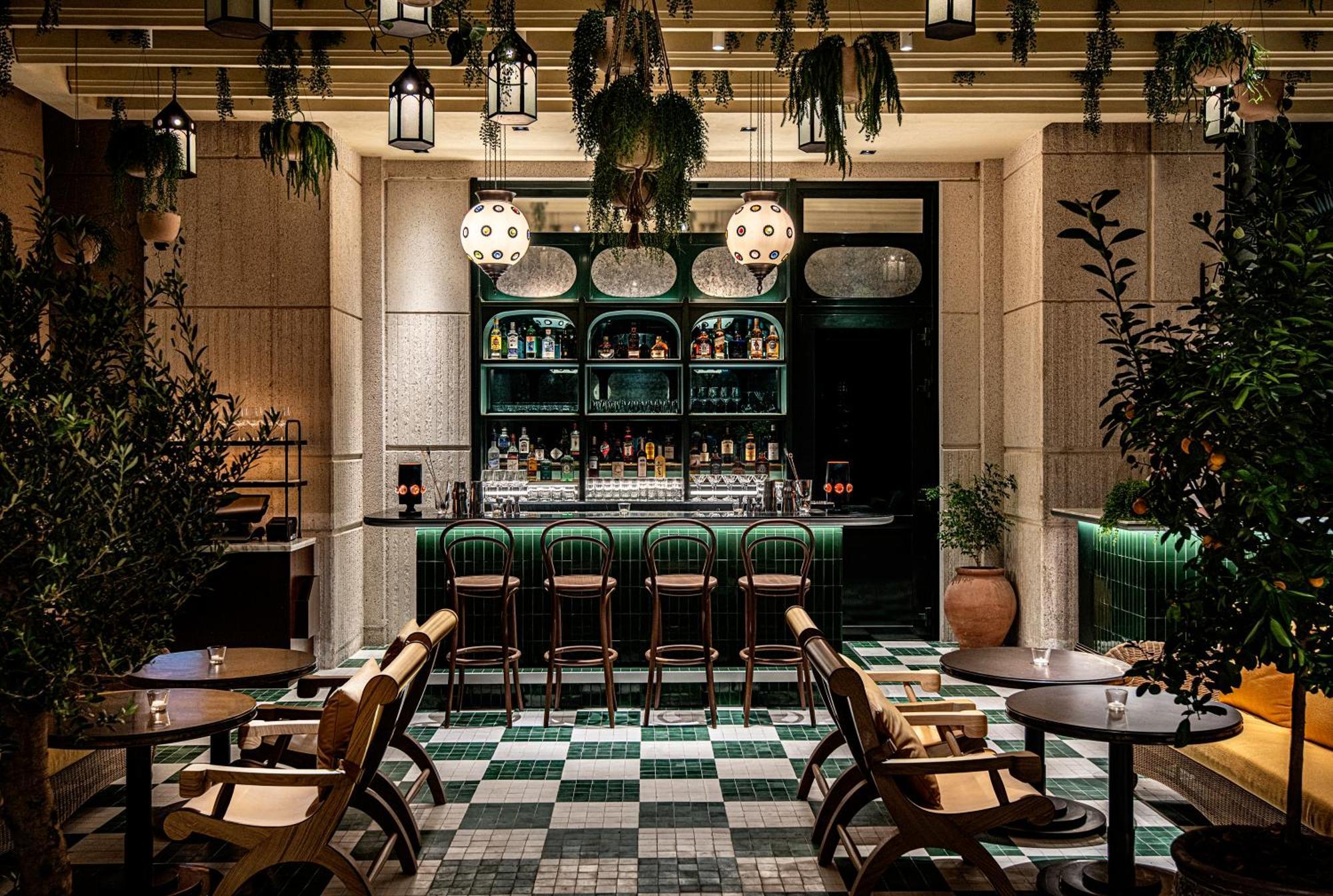 Four Seasons Hotel Dauhá Exteriér fotografie The Bar at The Standard London